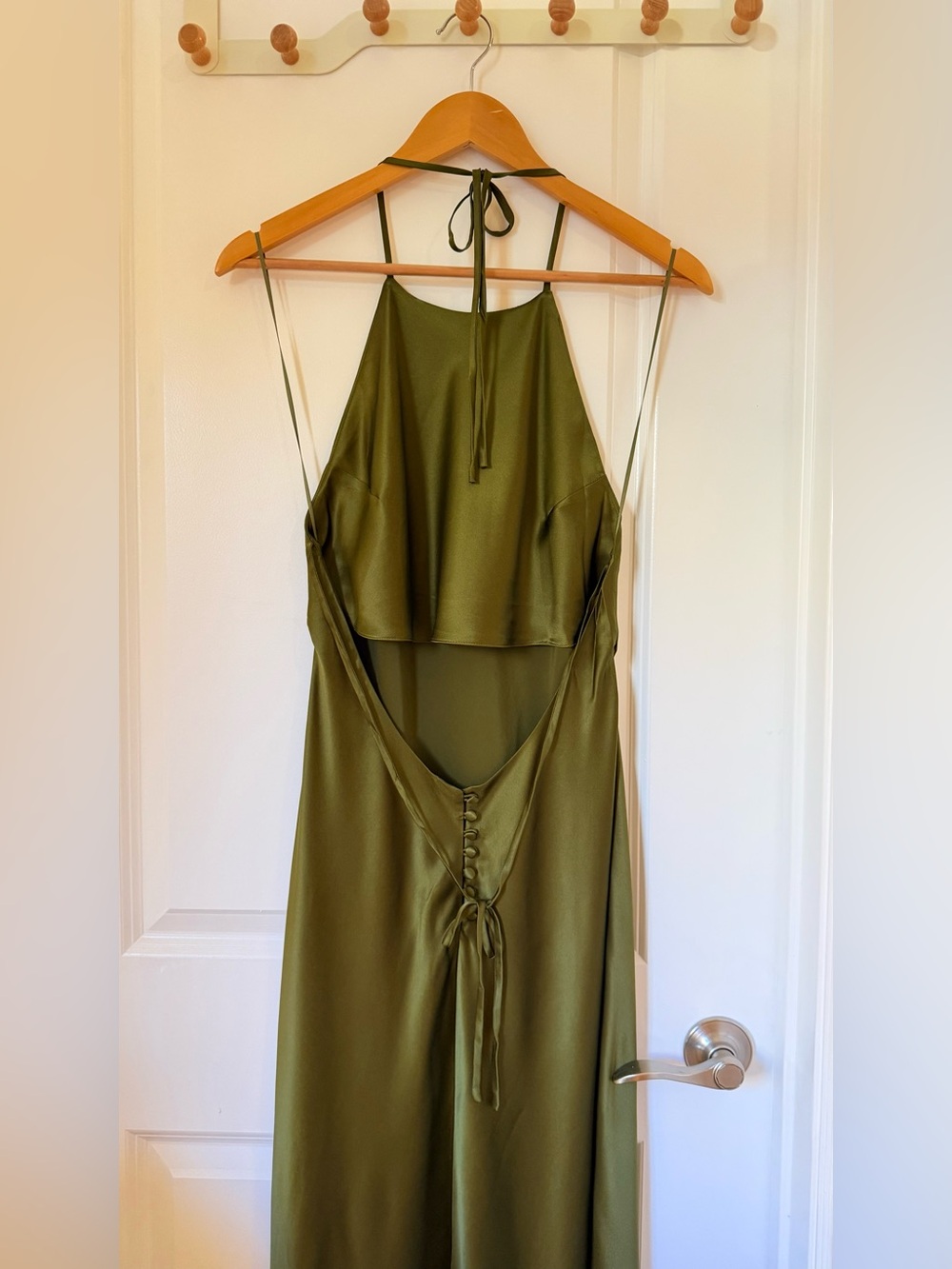 Reformation Jeany Silk Dress In Moss Garden, new without tags, unworn, no flaws. - Picture 6 of 9